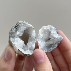 Bergkristal Geode (Uniek) Small