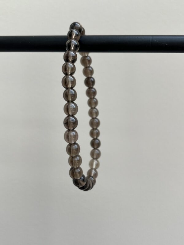 Kogelarmband Rookkwarts (6 mm)