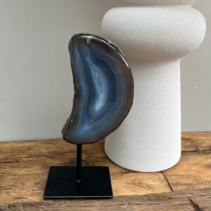 Agaat Geode op Standaard - M | A13