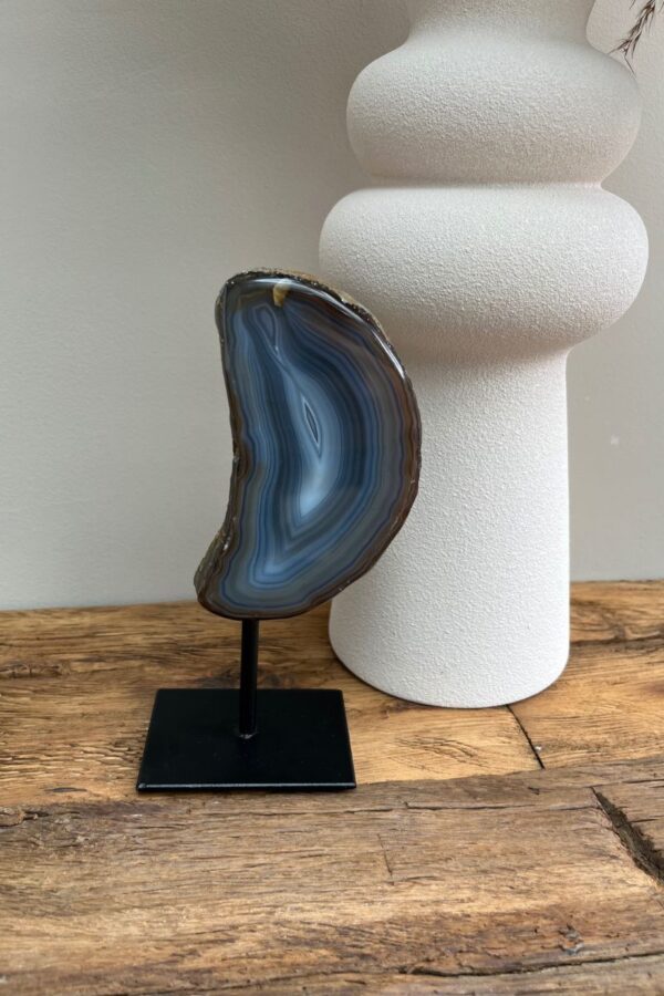 Agaat Geode op Standaard - M | A13